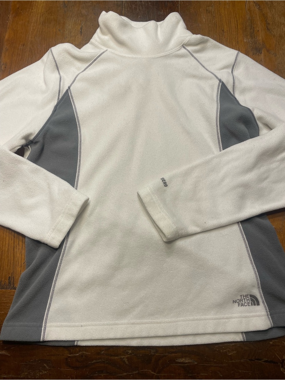 The North Face Tka Micro Women Sz M Fleece Pullover Mock Neck White Gray